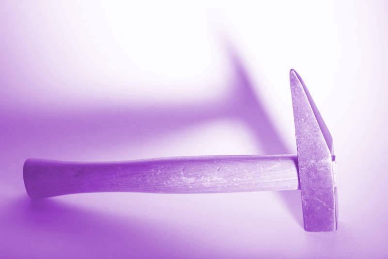 Sapere-Hammer-violette